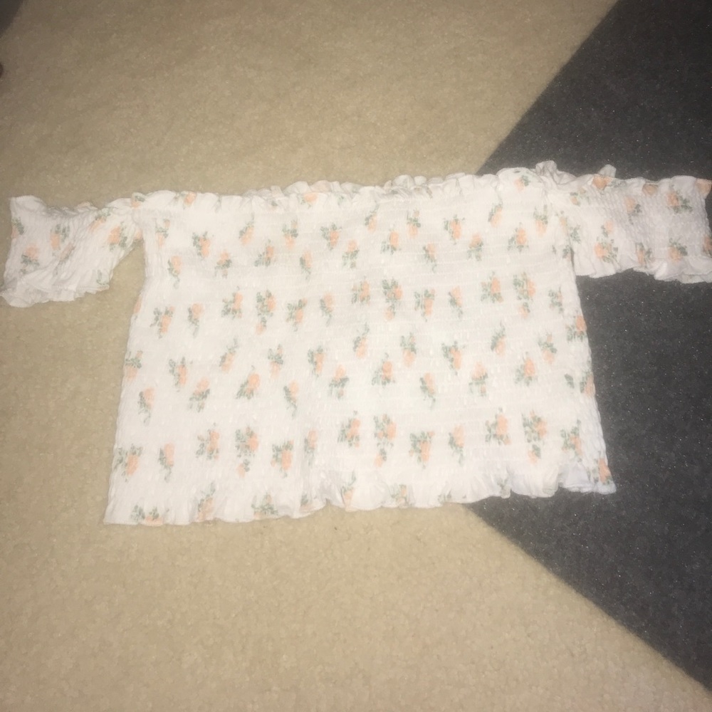 Off-the-shoulder crop top